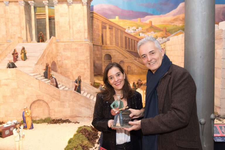 Xoel López se suma al Belén Municipal de A Coruña, abierto desde este viernes al público