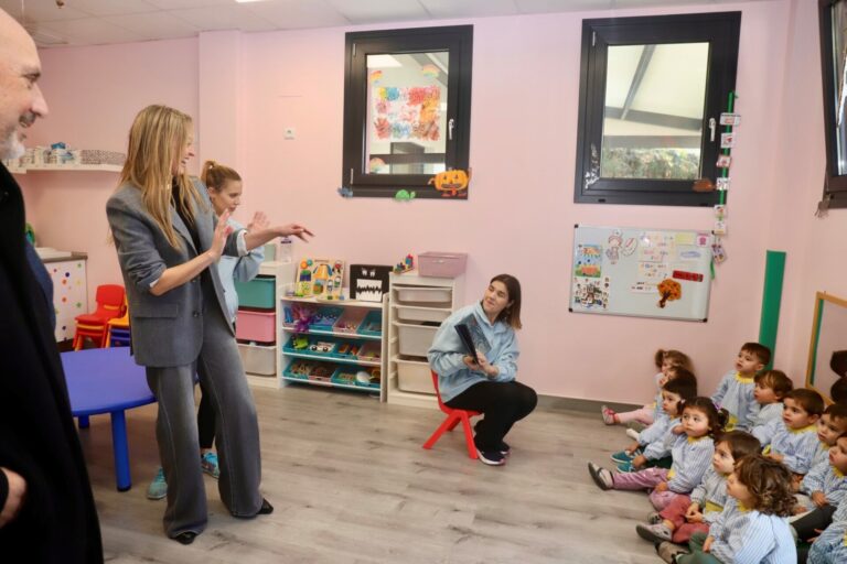 La Xunta invierte 240.000 euros en la ampliación de la escuela infantil del parque empresarial de A Tomada