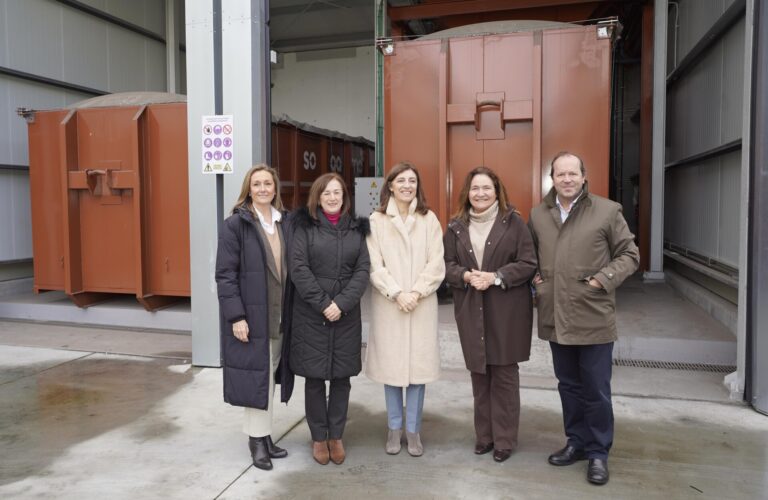 La Xunta cifra en 4,3 millones las ayudas concedidas a Vigo en los últimos años para mejorar la gestión de residuos