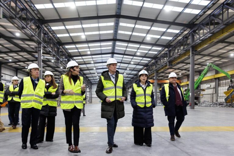 Rueda apuesta por impulsar en Galicia un ecosistema industrial basado en la sostenibilidad y la economía circular