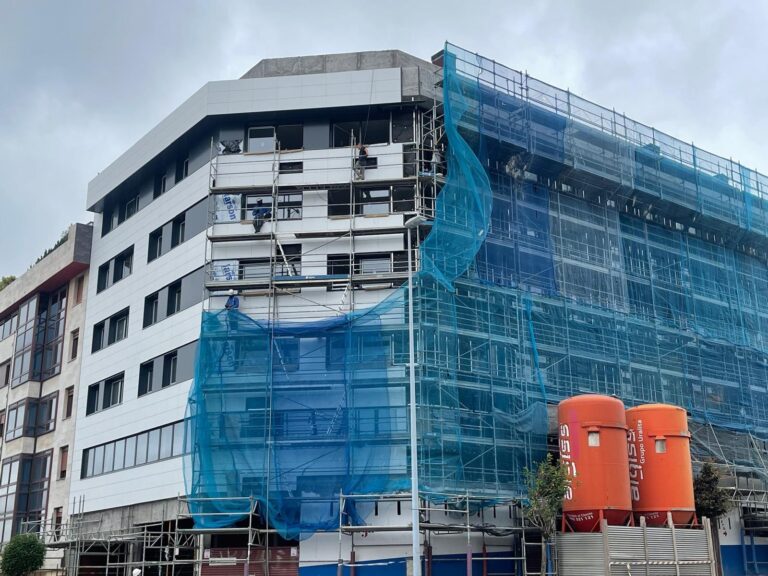 Las hipotecas sobre viviendas bajan un 7% en octubre en Galicia, el tercer mayor descenso por CC.AA.