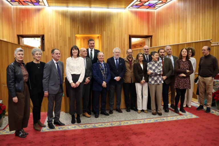 La Cámara acuerda declarar el 2026 como ‘Ano Oteriano’ por el 50 aniversario de la muerte de Otero Pedrayo