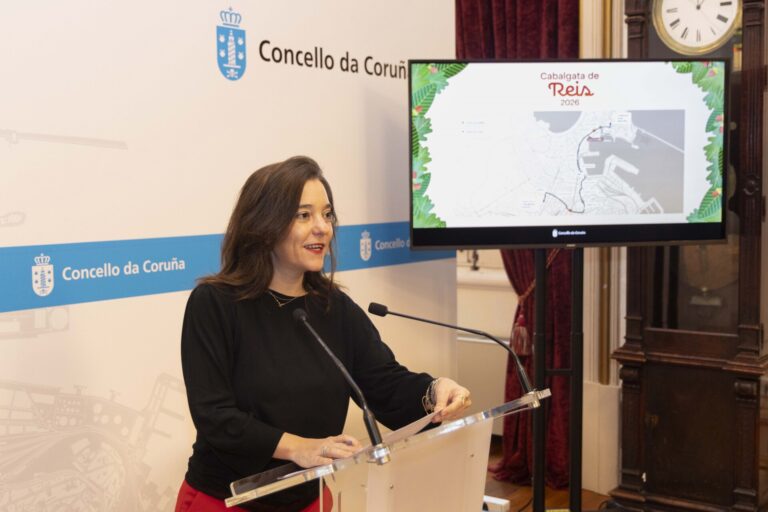 La alcaldesa de A Coruña rechaza vincular su exigencia de contundencia en el caso Tomé con aspiraciones políticas