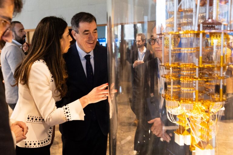 Digital.- El director de tecnología de Fujitsu cree que Galicia liderará la computación cuántica en cinco o diez años