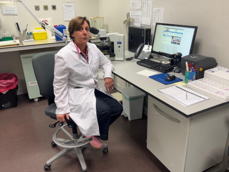 La doctora María Concepción Fiaño, nueva responsable del Servicio de Anatomía Patológica del Área de Vigo