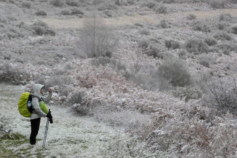Galicia pasa la madrugada a 0 grados, con mínimas de hasta -6ºC y nieve a 600 metros