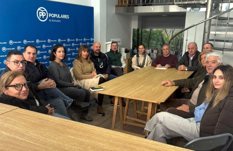 El PP de Barbadás afirma que «sigue en la oposición» tras las acusaciones de acoso contra el alcalde
