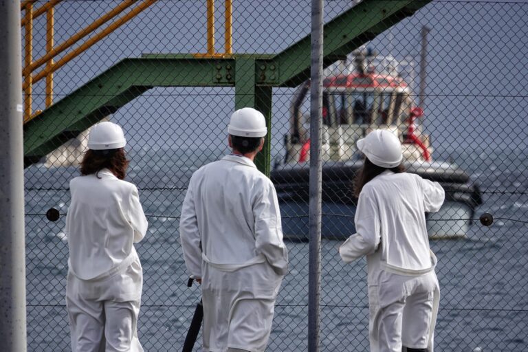 Reganosa compra tres centrales hidroeléctricas a Plenium Partners y Bankinter y entra en generación renovable