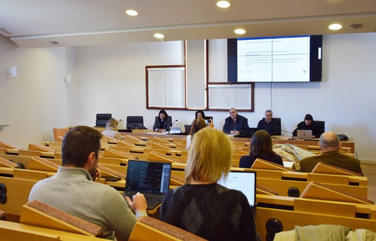 El consejo de gobierno de la UVigo aprueba finalmente el texto del convenio para la descentralización de Medicina