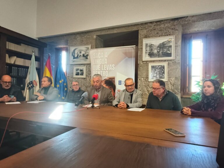 El médico Roberto Fernández gana el Premio Ramón Piñeiro 2025 con una obra «transversal» sobre la longevidad en Galicia