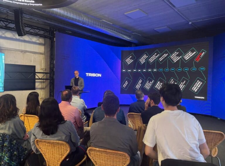 Más de 300 emprendedores reciben apoyo de la Asociación de Jóvenes Empresarias a través del programa Reinicia