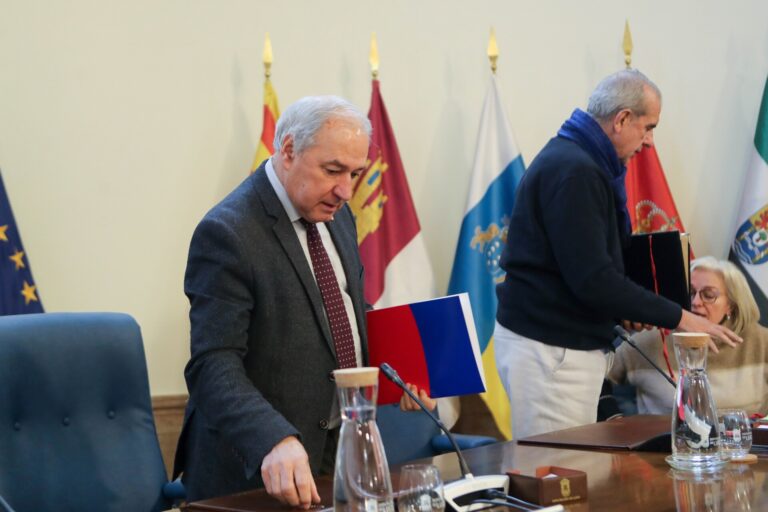 El PP pregunta al BNG si aceptará los votos de Tomé para conservar la vicepresidencia de la Diputación de Lugo