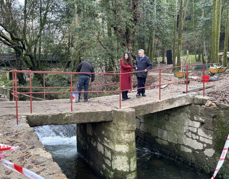 El proyecto del Ecobosque de Conxo «avanza a buen ritmo» y recupera el puente del Cementerio del Psiquiátrico