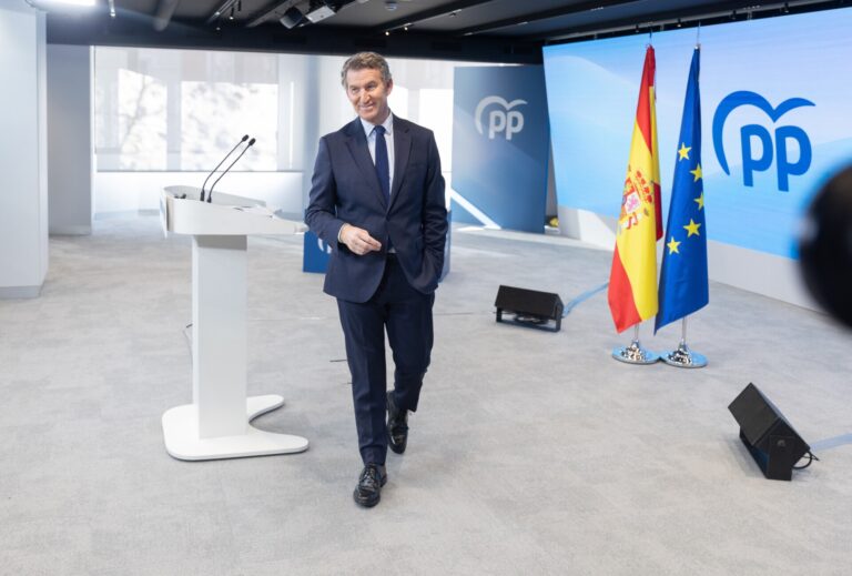 Feijóo reúne este fin de semana a sus parlamentarios en A Coruña para debatir sobre vivienda, empleo o regeneración