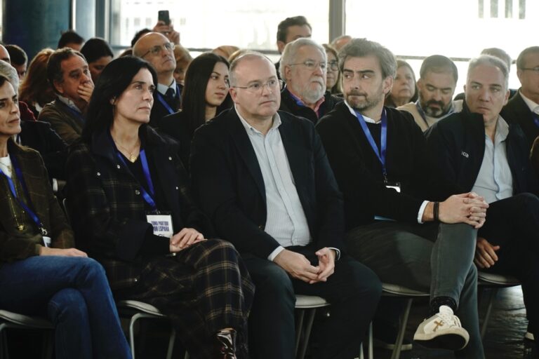 Tellado avanza que Feijóo lanzará un sistema de financiación «justo y solidario» en el «plazo de un año» si gobierna