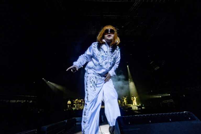 El 2026 en conciertos fuera de grandes recintos en Galicia: de Rusowsky a La M.O.D.A. hasta Amyl and The Sniffers