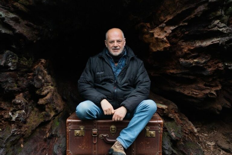 Valentín Carrera gana el I Premio Altaïr de literatura de viajes con una obra sobre el misionero gallego Rosendo Salvado