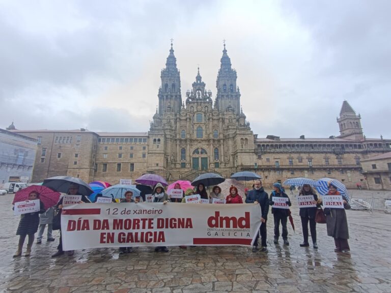 Manifestantes piden reducir el tiempo de tramitación de la eutanasia y crear un Observatorio de Muerte Digna en Galicia