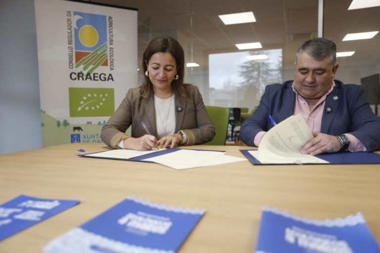 Pesca.- Mar firma un nuevo convenio con Craega para impulsar la acuicultura ecológica