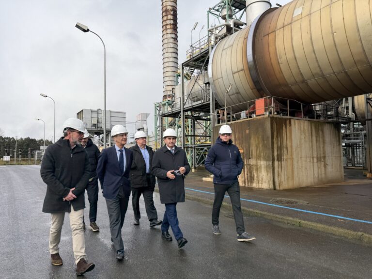 Pedro Blanco reivindica Vertex como el modelo industrial «innovador, sostenible y competitivo que promueve el Gobierno»