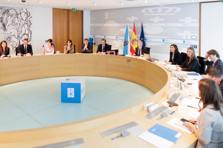 Accidente.- El Gobierno gallego anula el grueso de su agenda en solidaridad por el accidente ferroviario de Adamuz