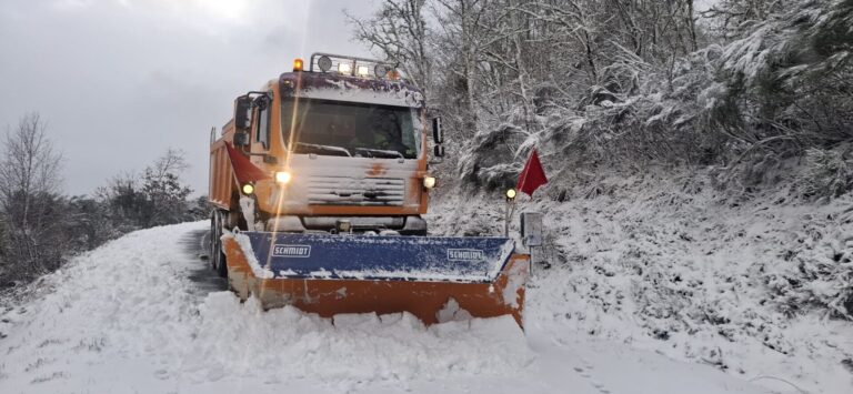 Temporal.- Activado el dispositivo de vialidad invernal en las carreteras provinciales de Ourense