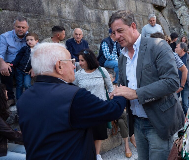 Besteiro acusa al PP de «traicionar» a los pensionistas gallegos al votar con Vox contra revalorizar las pensiones