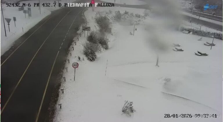 Restricciones para vehículos pesados debido a la nieve en la montaña de Lugo y en el sur de Ourense