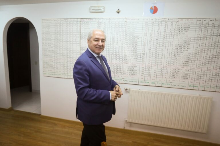 El PP acusa a Tomé de «subirse hasta el máximo» el sueldo como alcalde de Monforte tras dejar de cobrar de la Diputación