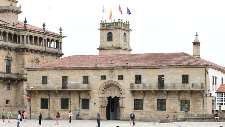 Los estudiantes de la USC afean a las candidatas a rectora que dejen las necesidades del alumnado «en un segundo plano»