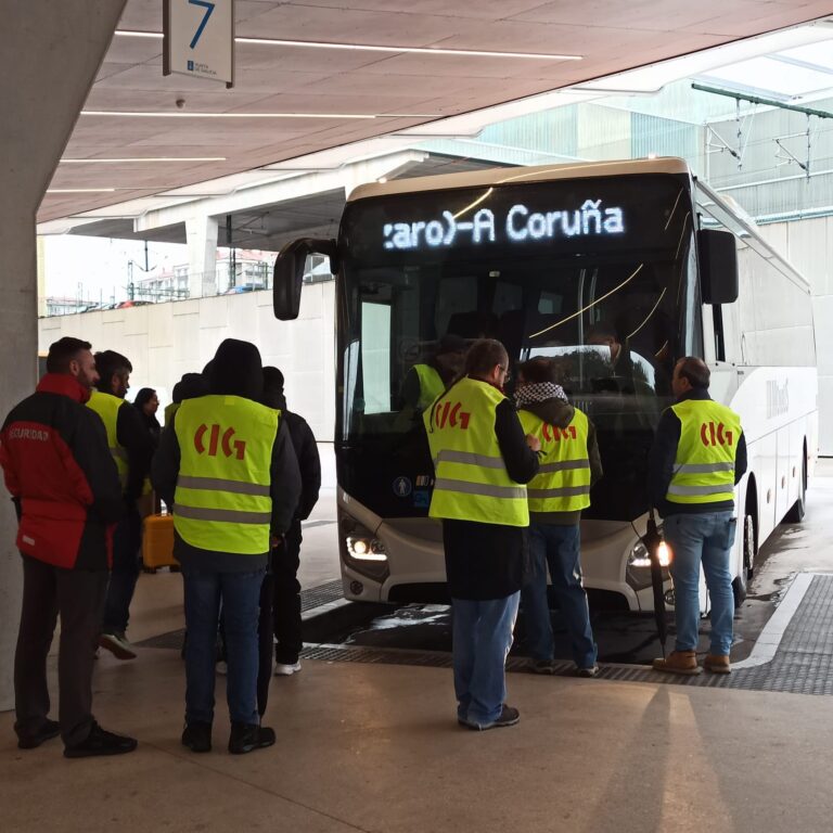 Suspendida la huelga en el transporte de viajeros por carretera en A Coruña tras alcanzar un preacuerdo