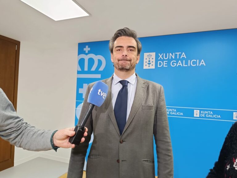 La Xunta acusa a Renfe de dejar «abandonados a miles de pasajeros» y critica que detrás hay «falta de mantenimiento»