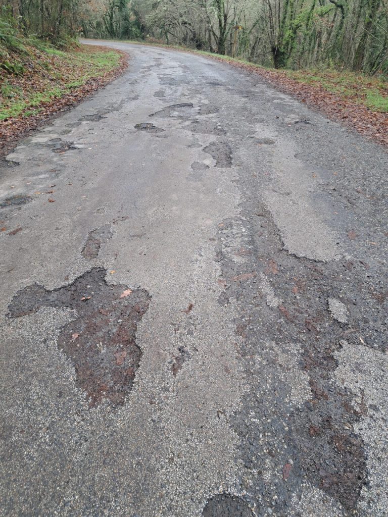 El PP de Lugo apunta al «abandono» de las carreteras como causa de accidentes y pide información al Gobierno
