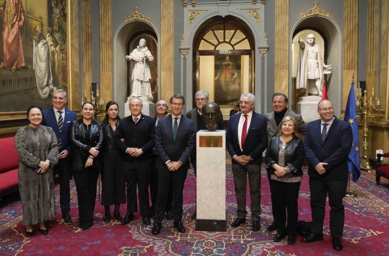 PPdeG: «El BNG y el resto de socios del Gobierno deberían pedir retirar a Sánchez de Moncloa en vez del busto de Fraga»