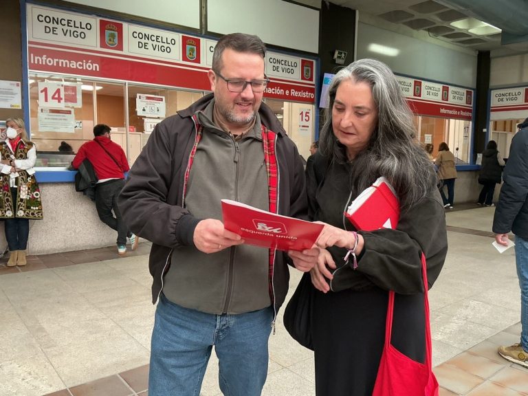 Esquerda Unida propone una actuación para mejorar la seguridad vial en el entorno del mercado vigués de As Travesas