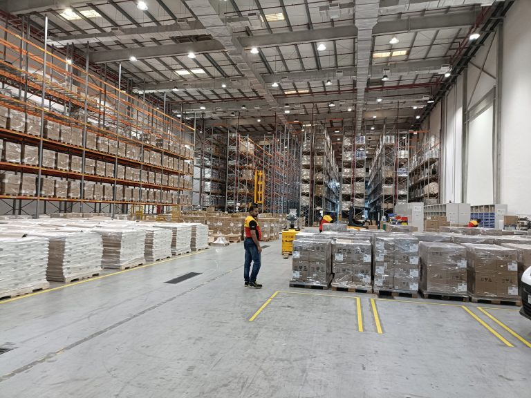 El sector del transporte y de la logística representa el 4,1% del PIB de Galicia y empleaba a 51.240 personas en 2023