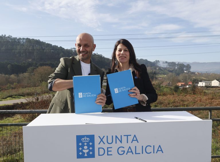 Vivenda firma con el alcalde de Porriño la cesión de una parcela municipal para crear 36 viviendas de protección pública