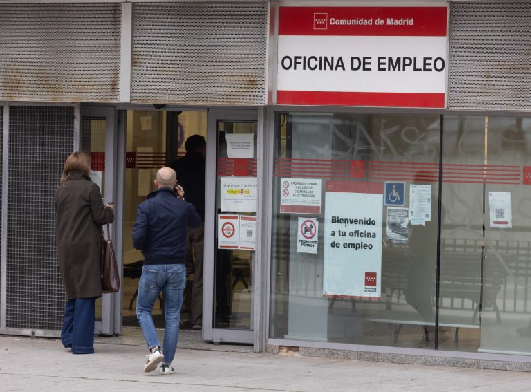 El paro sube en 914 personas en febrero en Galicia, un 0,79%, por encima de la media, hasta 116.058 desempleados