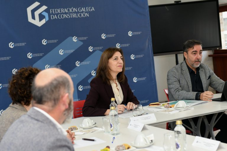 La Xunta apela a combinar la reducción de las cargas burocráticas con las máximas garantías de protección ambiental