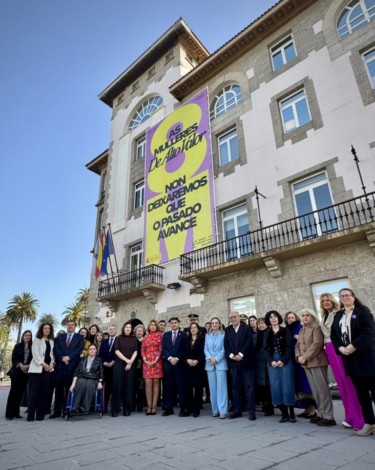 8M.- Mujeres reivindican la «igualdad» como un derecho en un acto en la Delegación del Gobierno en Galicia