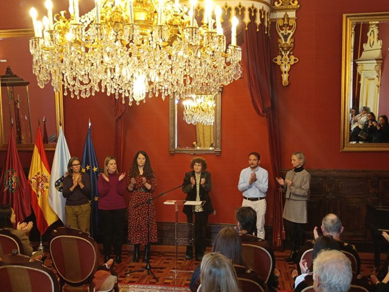 Raxoi aprobará que un piso municipal funcione como recurso para víctimas de violencia de género y el coletivo LGTBQ+