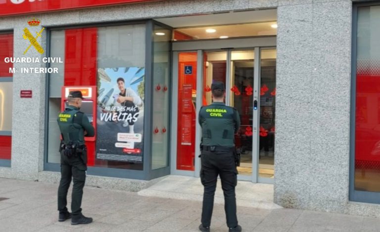 Desarticulan en O Porriño un grupo criminal especializado en suplantar identidades para estafar a entidades bancarias