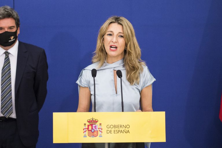 Díaz prevé activar ERTE y vetar despidos para proteger a trabajadores ante la guerra en Oriente Próximo