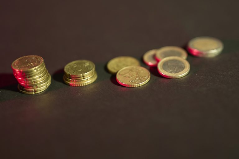 La creación de empresas sube un 8,9% en enero en Galicia y las disoluciones suben un 7%