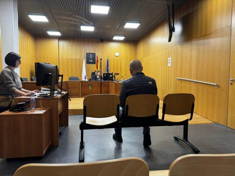 Piden 3 años y 9 meses de cárcel para un acusado de un delito de sustracción de menores y de desobediencia en Ourense