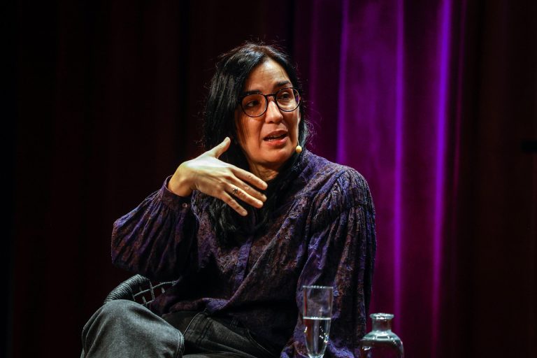 Alauda Ruíz de Azúa, Luis Tosar, Serrat o Miguel Ríos llaman a la movilización este sábado para parar la guerra en Irán