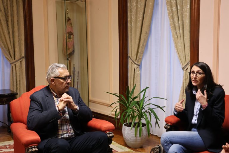 El alcalde Lugo espera que el cambio en la rectoría de la USC conlleve una «mayor independencia» del campus lucense