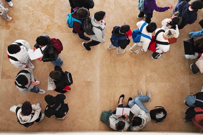 La guerra no alcanza a las universidades gallegas: sin impacto en las investigaciones, pero aviso a alumnos en Turquía