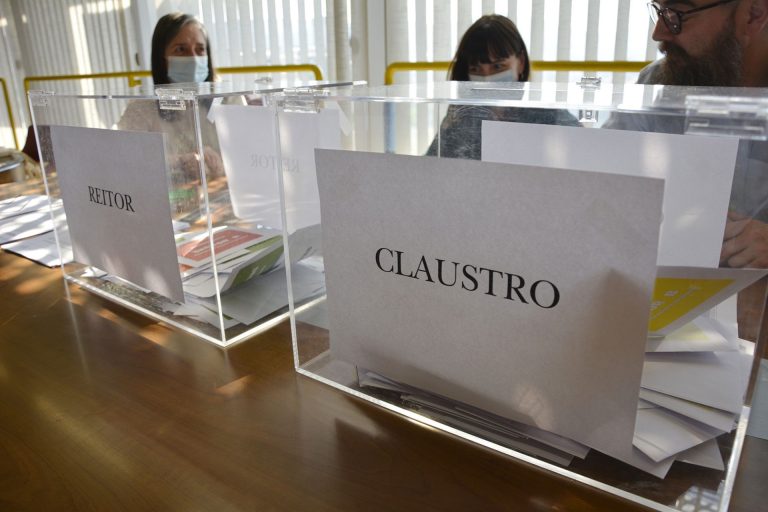 Carmen García Mateo, Jacobo Porteiro y Belén Rubio, confirmados como candidatos al rectorado de la UVigo