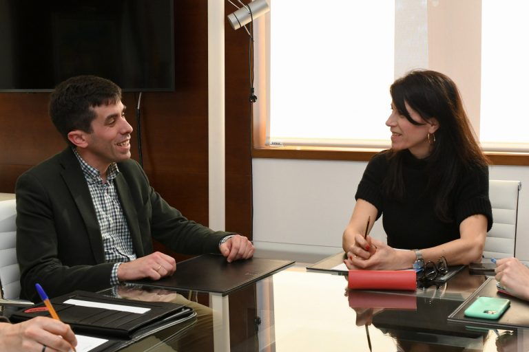 La Xunta ofrecerá viviendas de reemplazo a los afectados por las expropiaciones en Monte Mero, en A Coruña